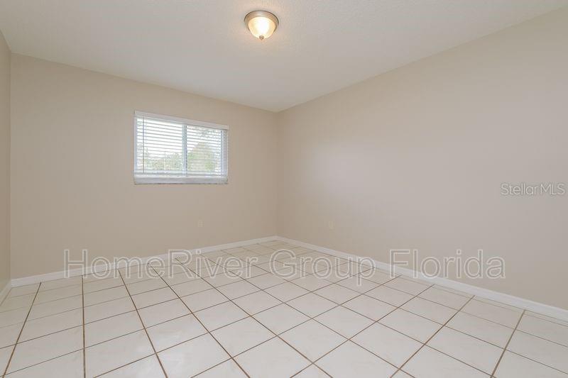 WEEKI WACHEE WOODLANDS - Residential Lease