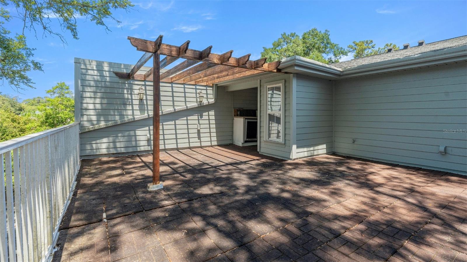 GREENBRIAR TERRACE - Residential