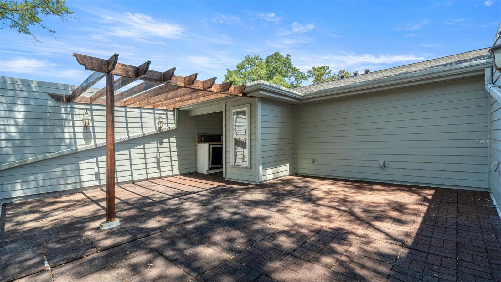 GREENBRIAR TERRACE - Residential