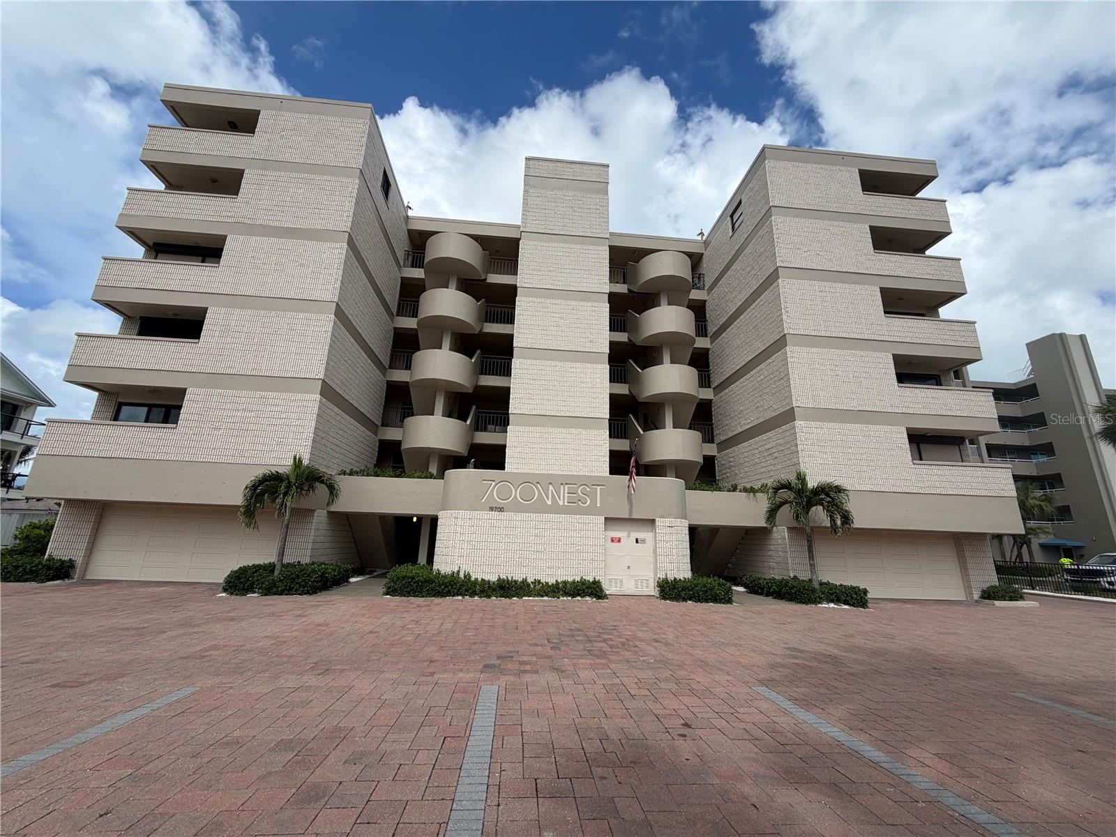 700 WEST CONDO - Residential