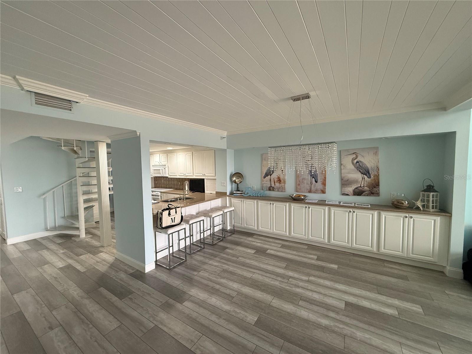 700 WEST CONDO - Residential