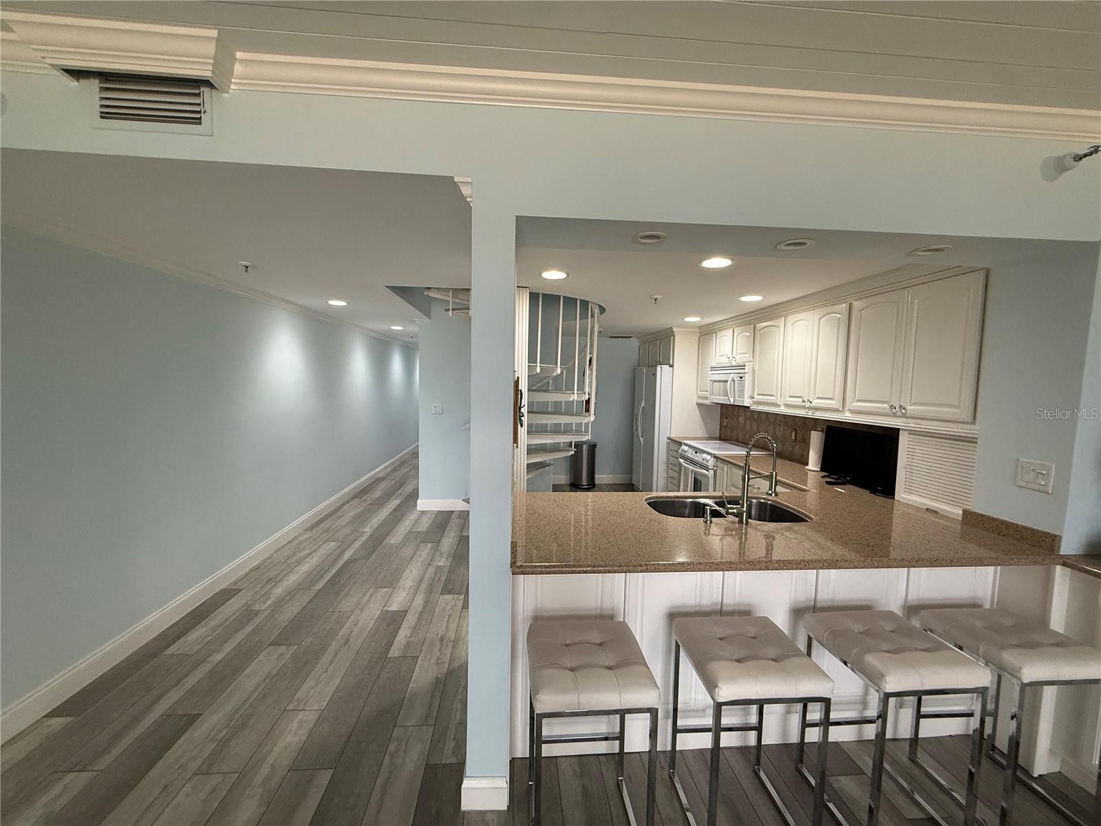700 WEST CONDO - Residential