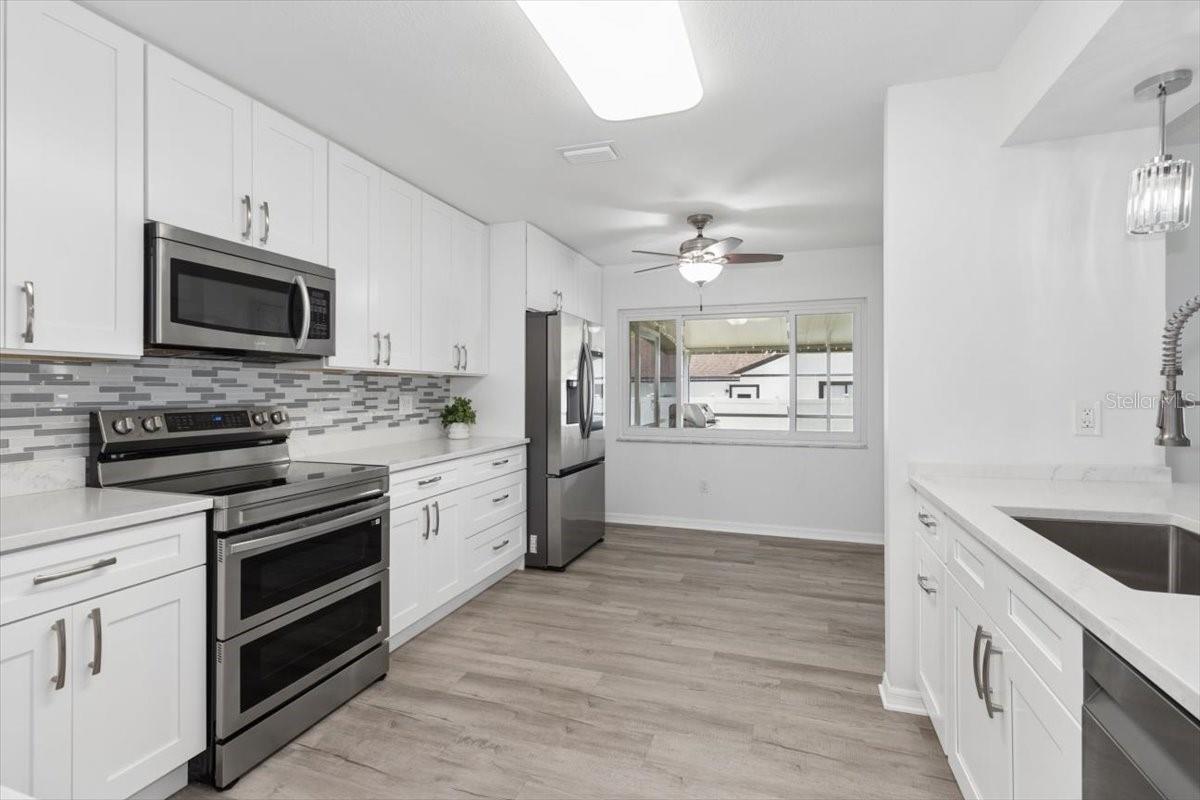 CARROLLWOOD SPGS UNIT 2 - Residential