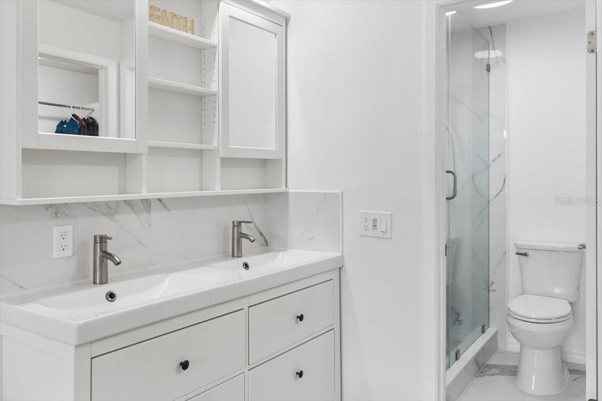 CARROLLWOOD SPGS UNIT 2 - Residential