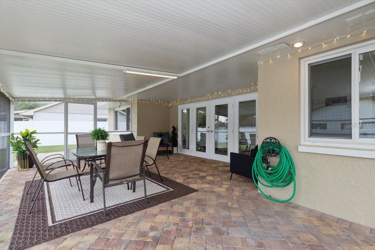 CARROLLWOOD SPGS UNIT 2 - Residential