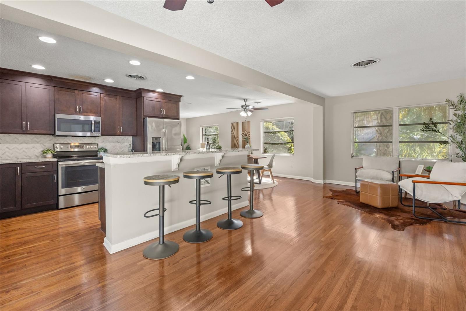 LIND PARK - Residential
