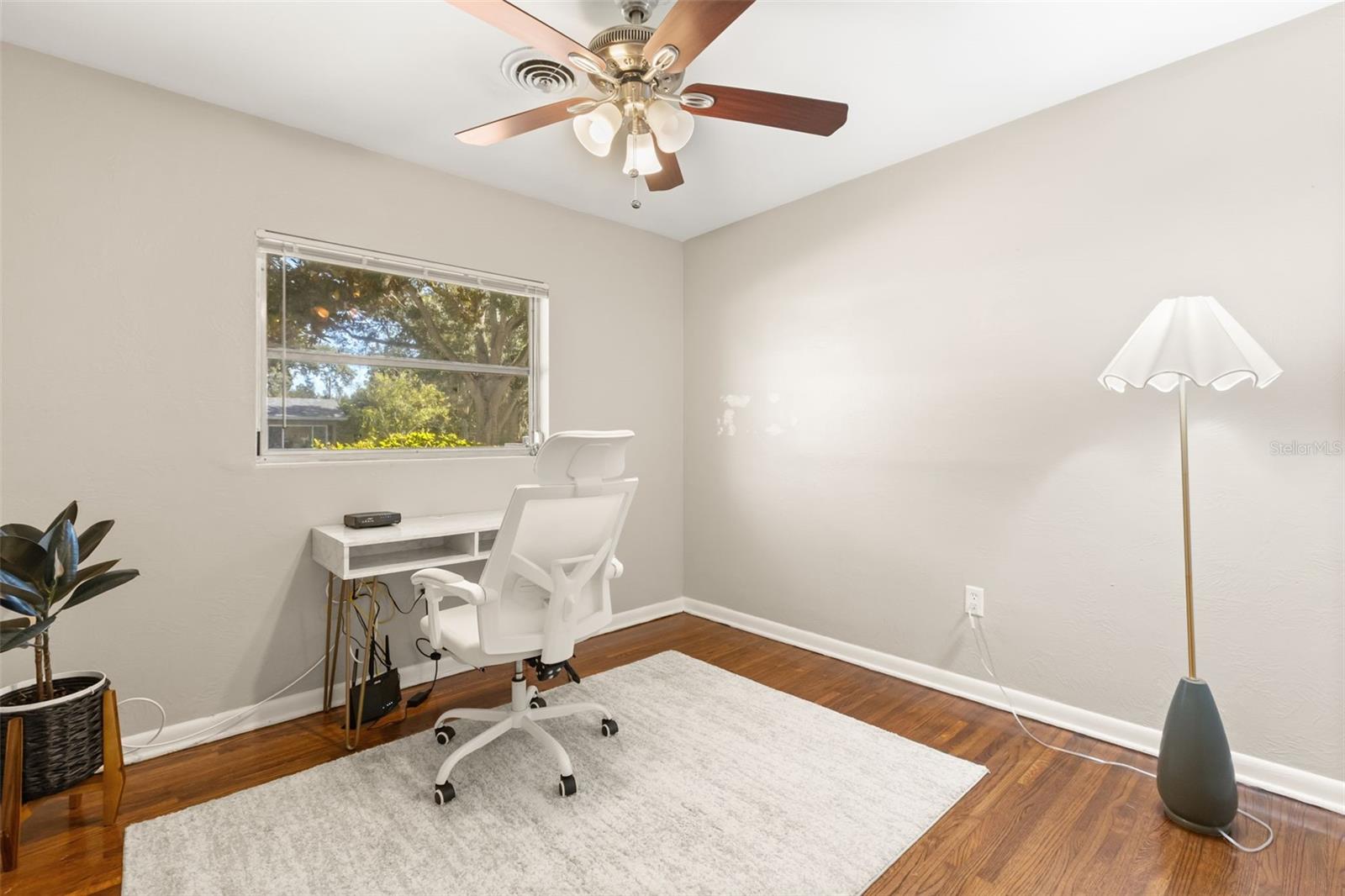 LIND PARK - Residential
