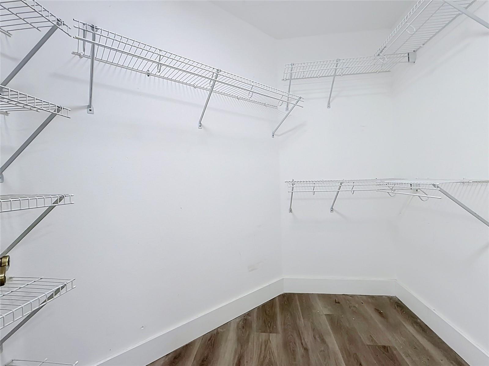 ROLLING HILLS UN 03 - Residential