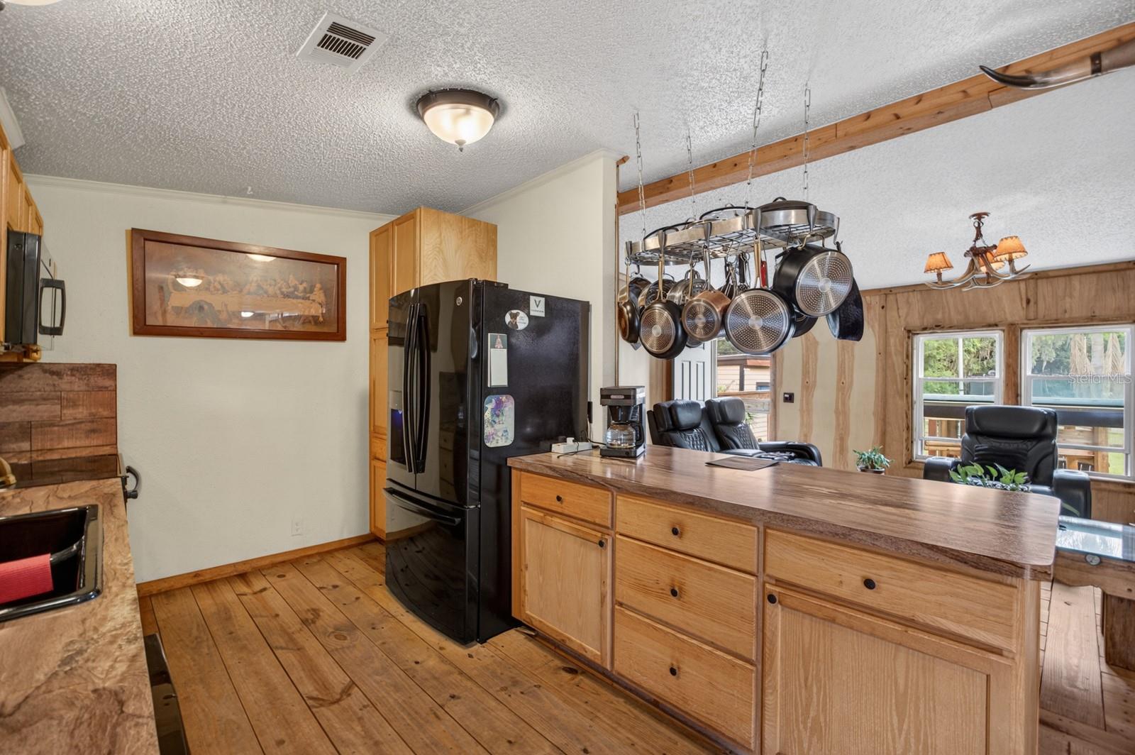 EAST PINE ACRES - Residential