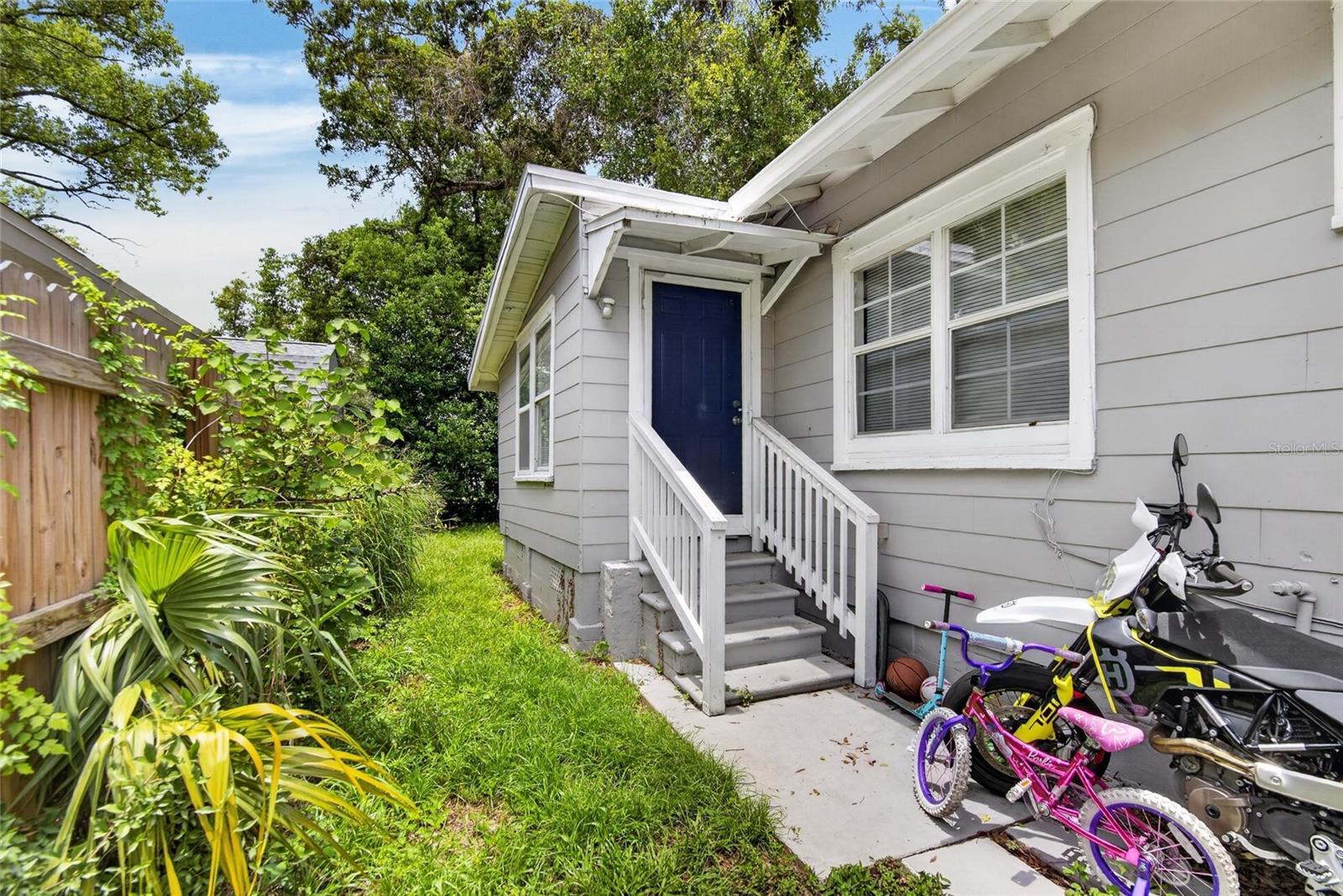 SULPHUR SPGS ADD - Residential Income
