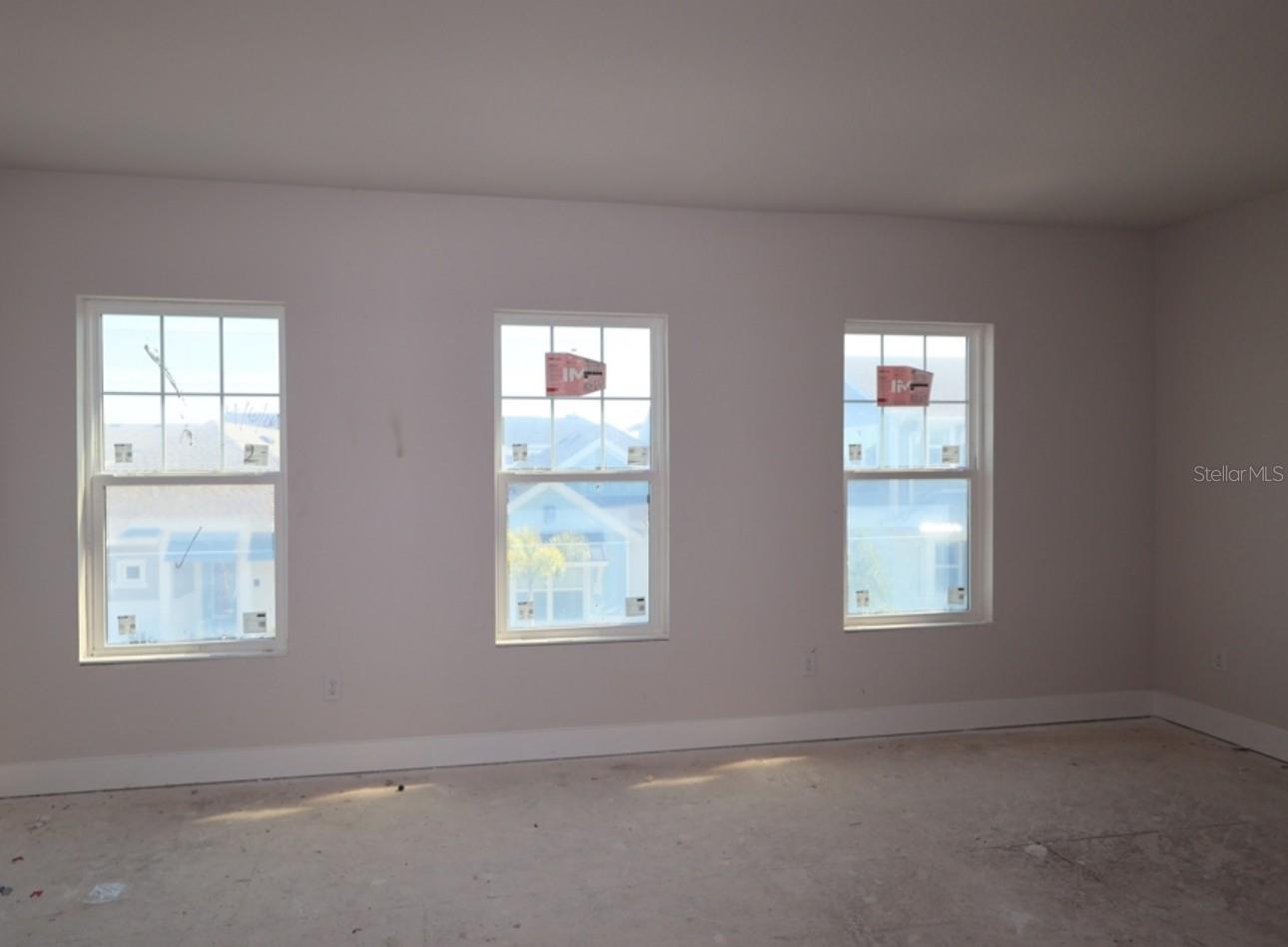 EMERALD LANDING AT WATERSIDE - Residential