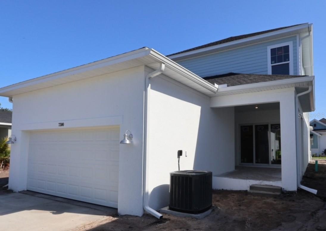 EMERALD LANDING AT WATERSIDE - Residential