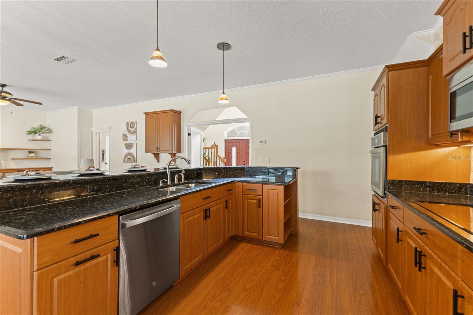 EAST LINDEN ESTATE - Residential