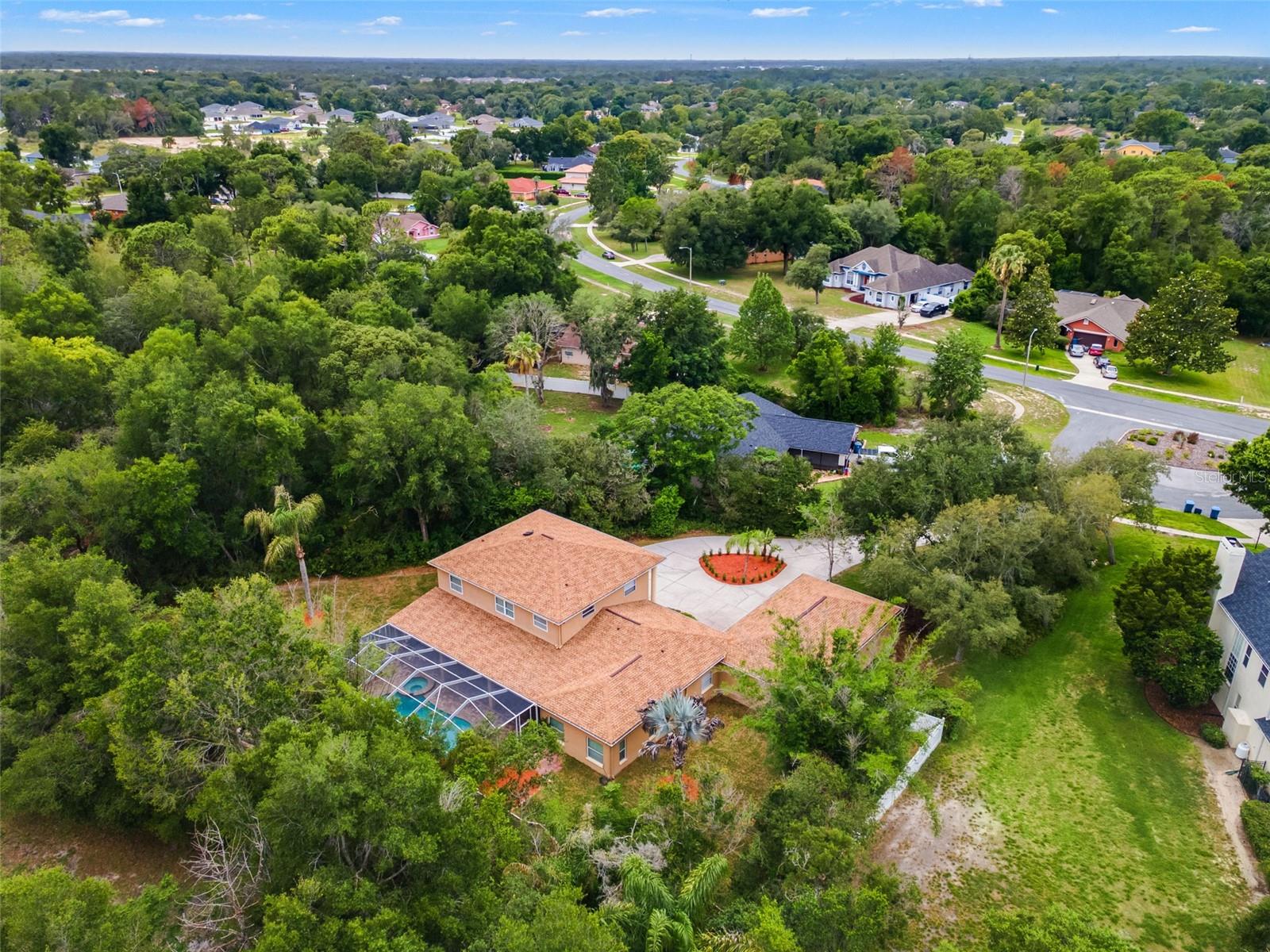 EAST LINDEN ESTATE - Residential