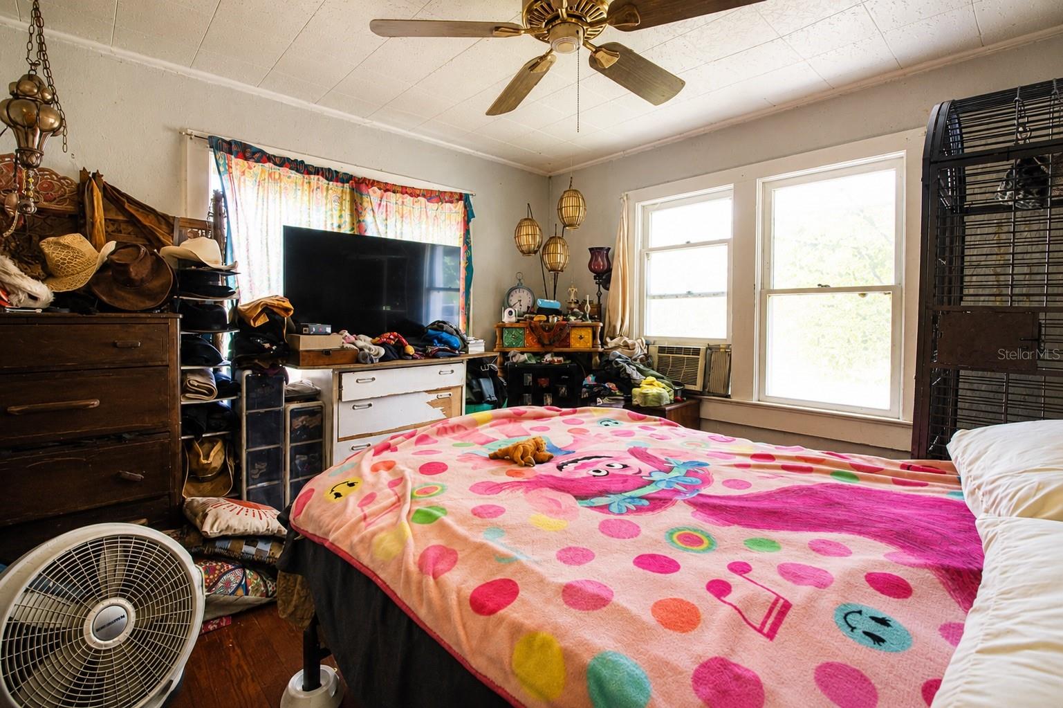 INDIAN OAKS - Residential