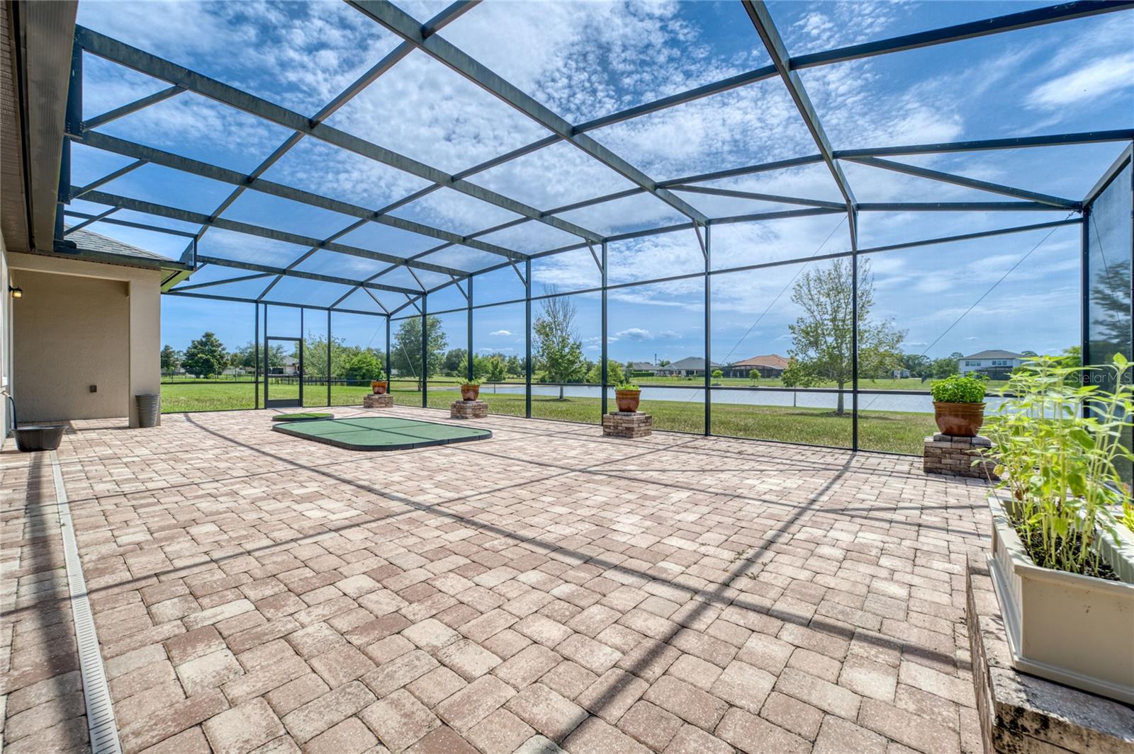 LAKE PICKETT RESERVE - Residential