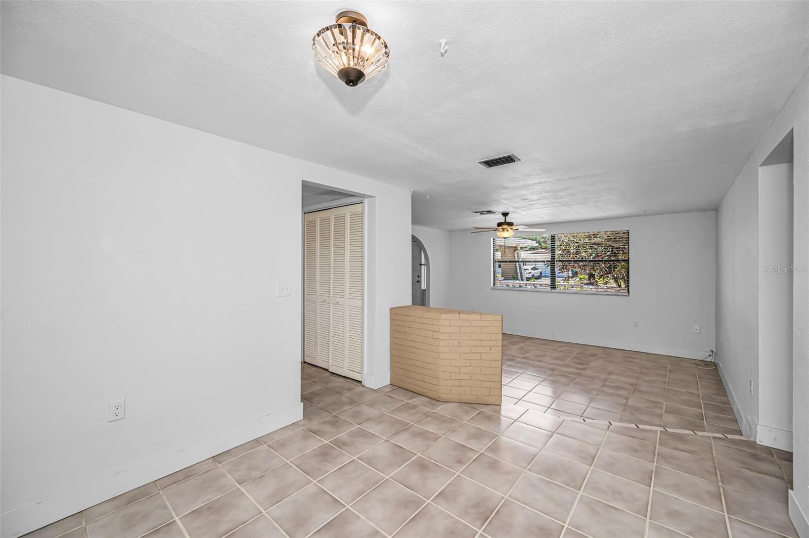 HOLIDAY GARDENS ESTATES - Residential