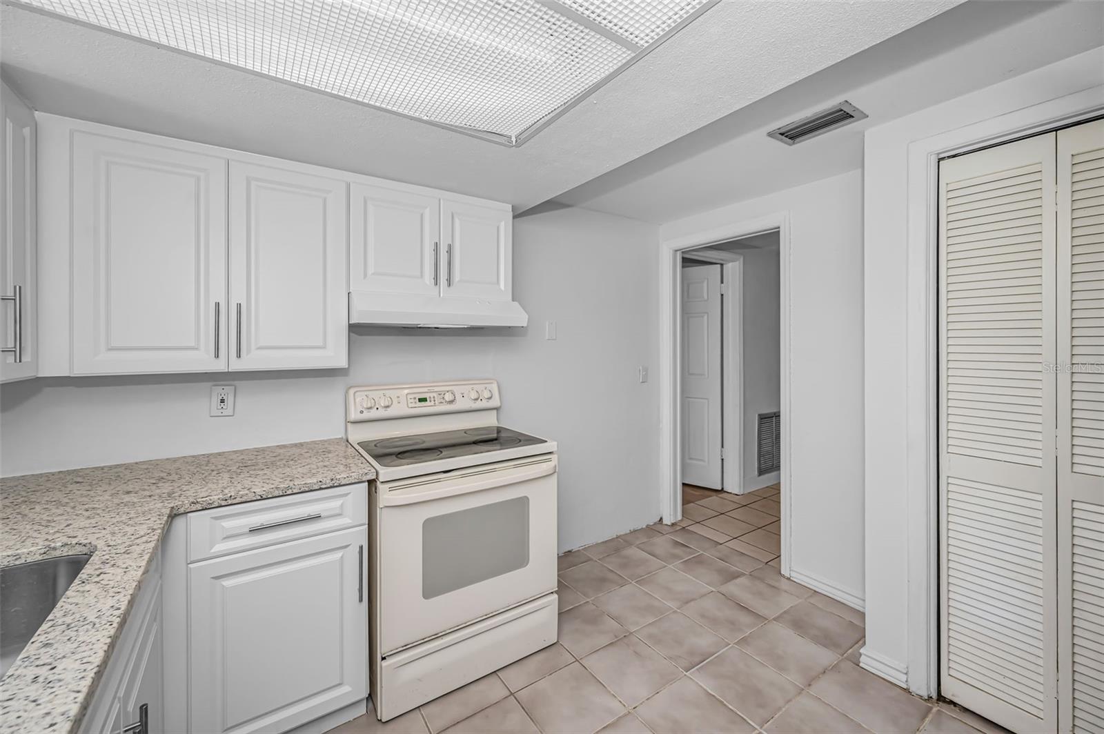 HOLIDAY GARDENS ESTATES - Residential