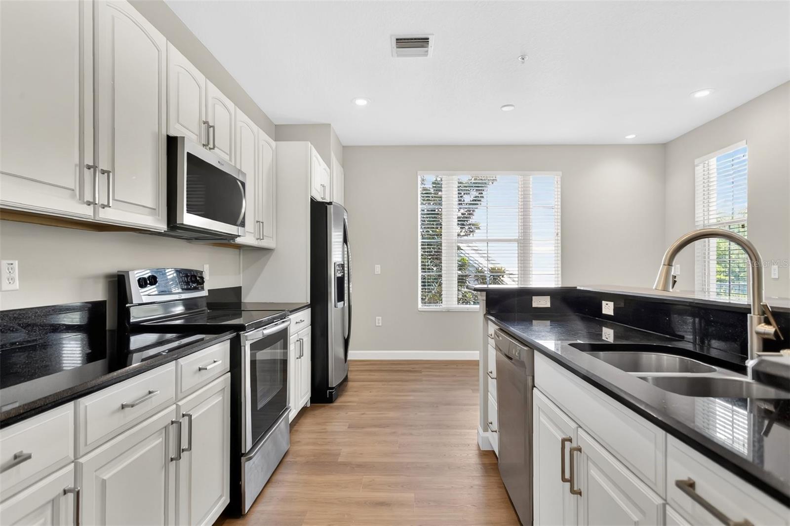 BALDWIN PARK #5 - Residential