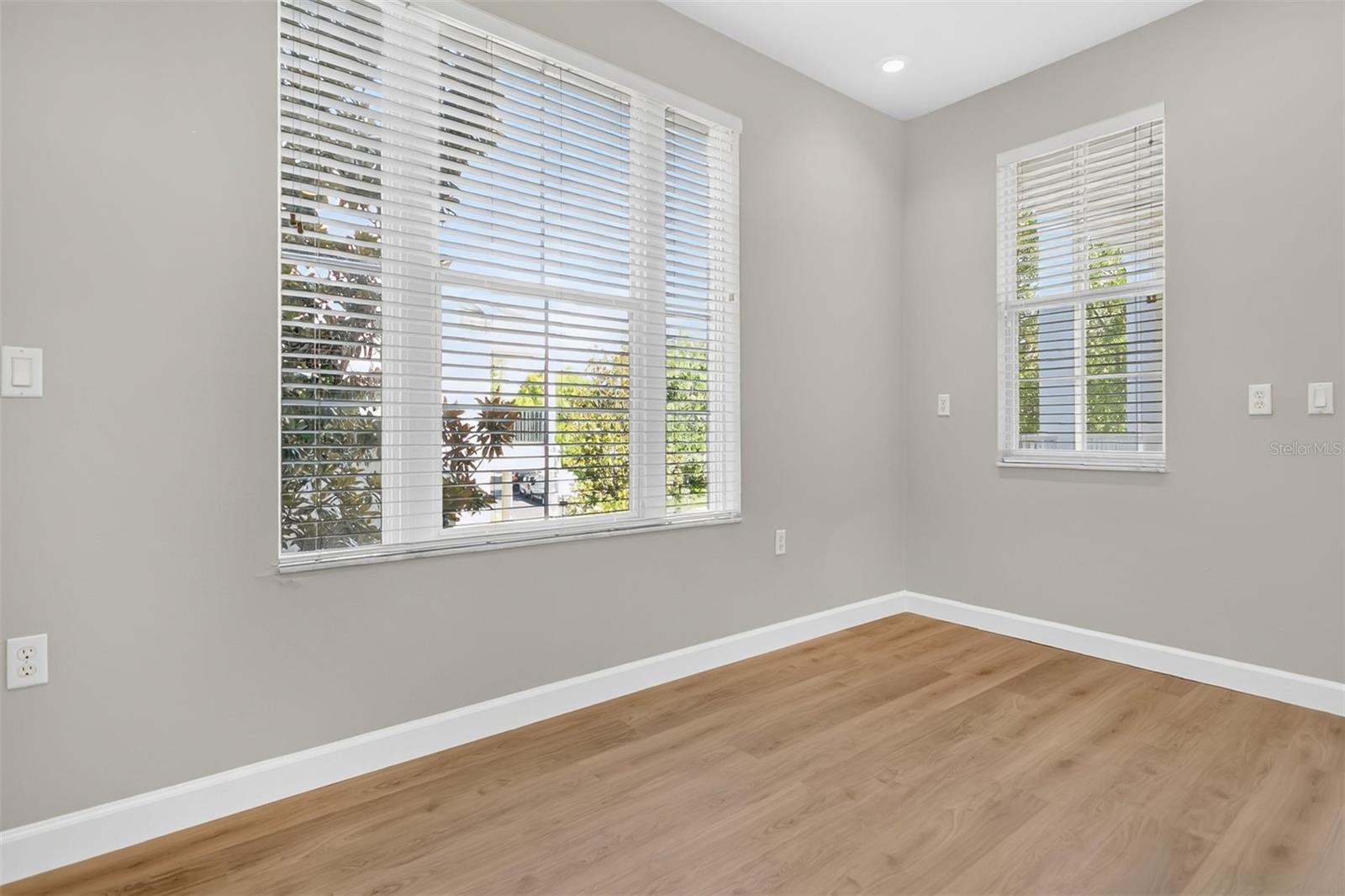 BALDWIN PARK #5 - Residential