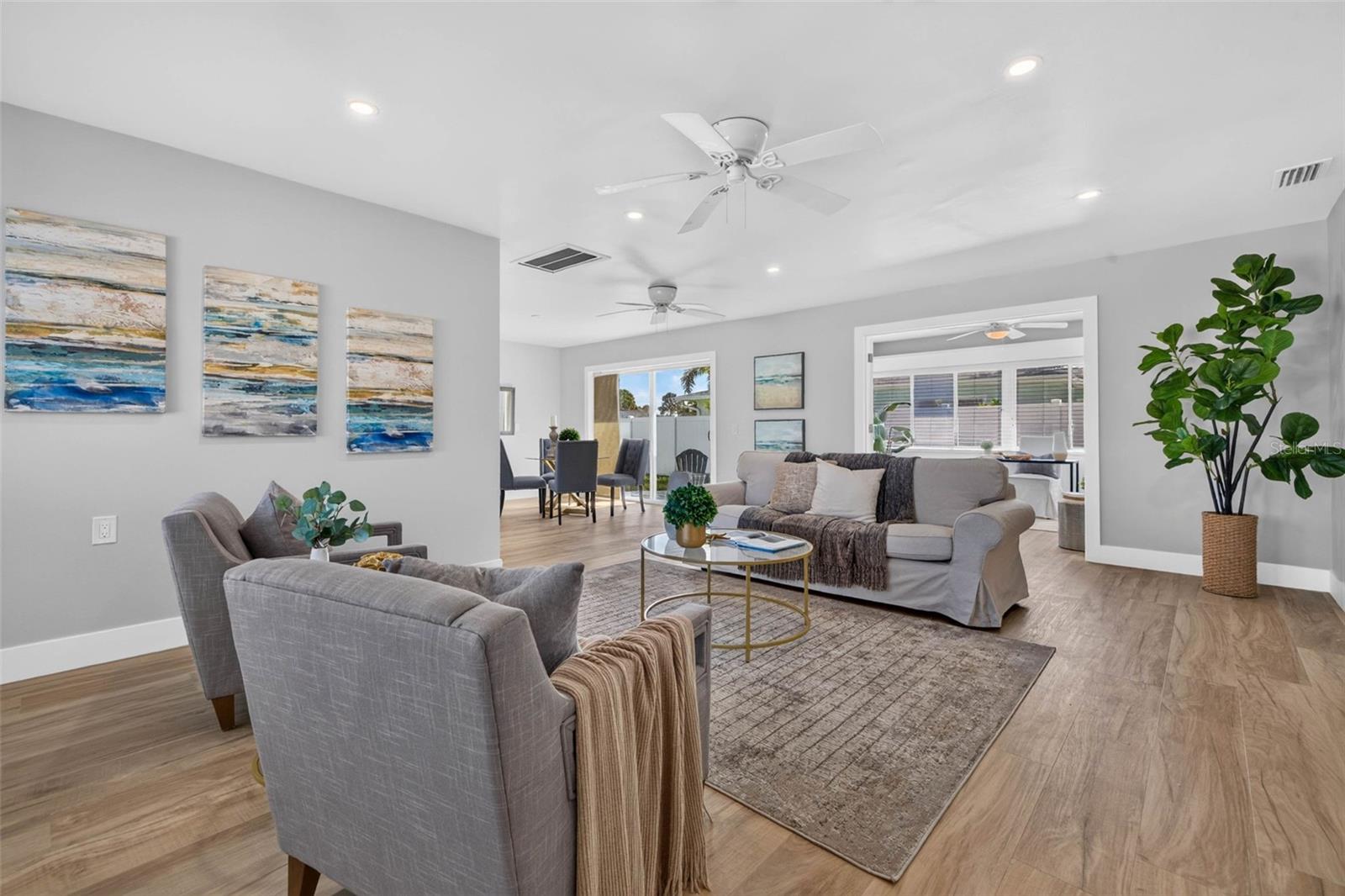 ST PETERSBURG BEACH NORTH UNIT 7 - Residential