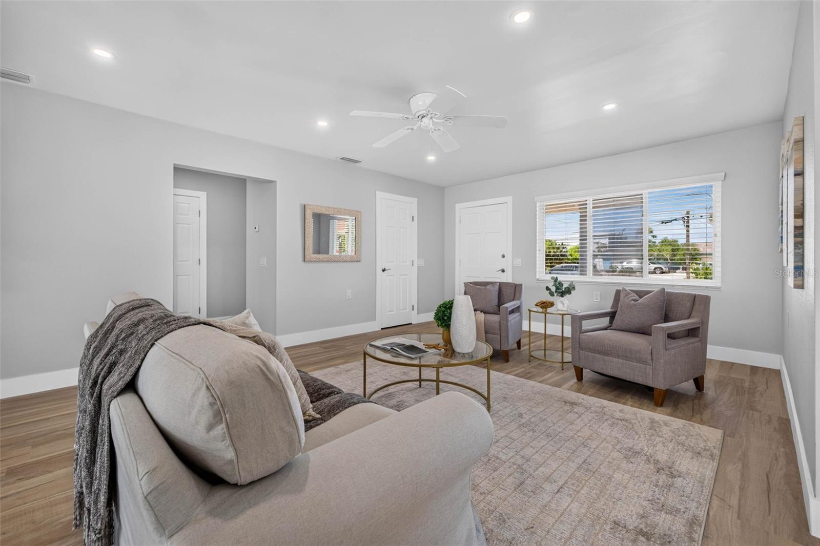 ST PETERSBURG BEACH NORTH UNIT 7 - Residential