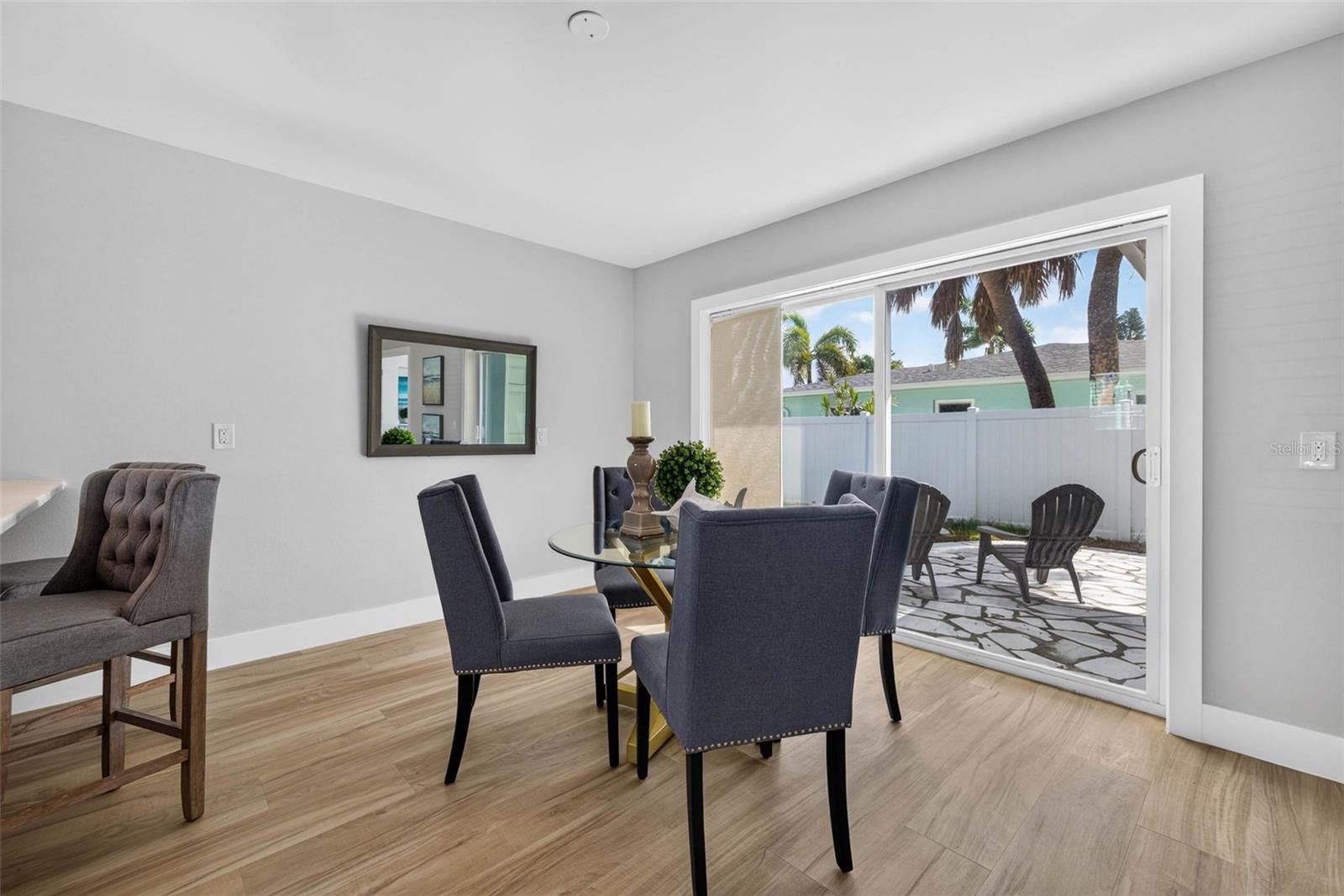 ST PETERSBURG BEACH NORTH UNIT 7 - Residential