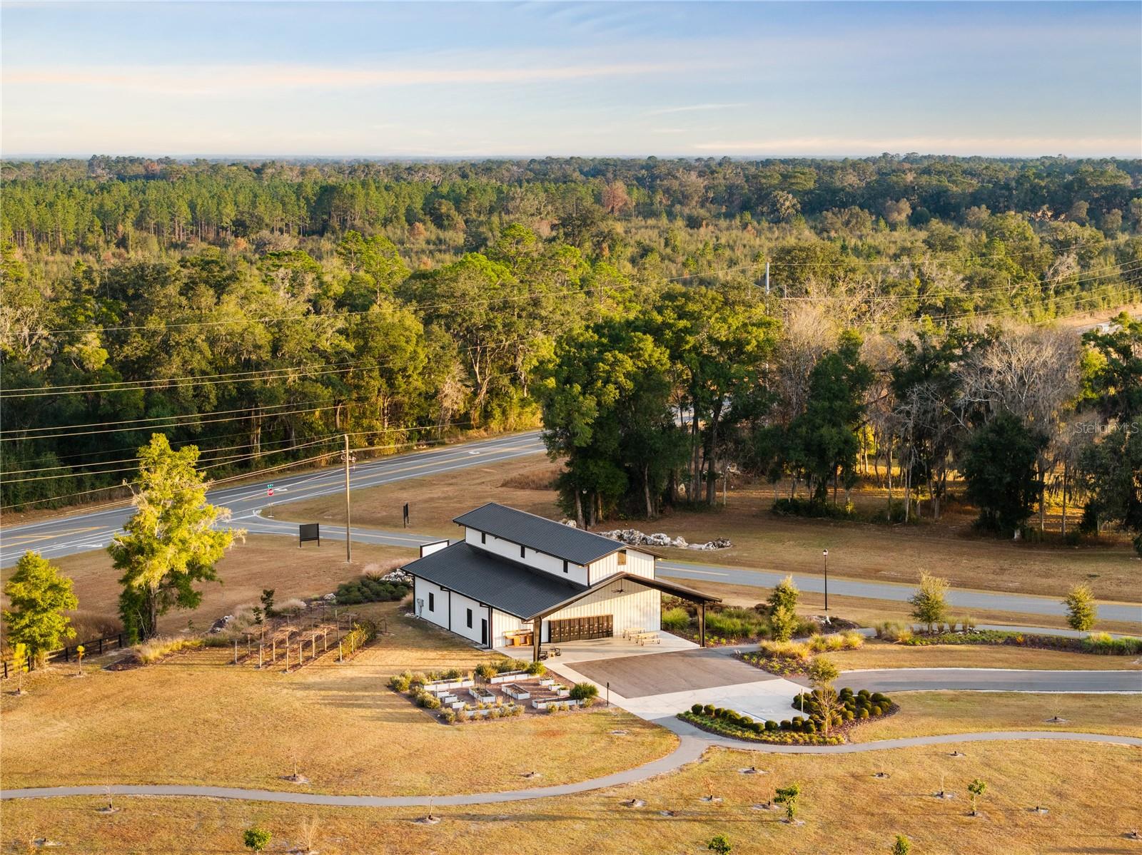 FLINT ROCK AGRIHOOD - Residential