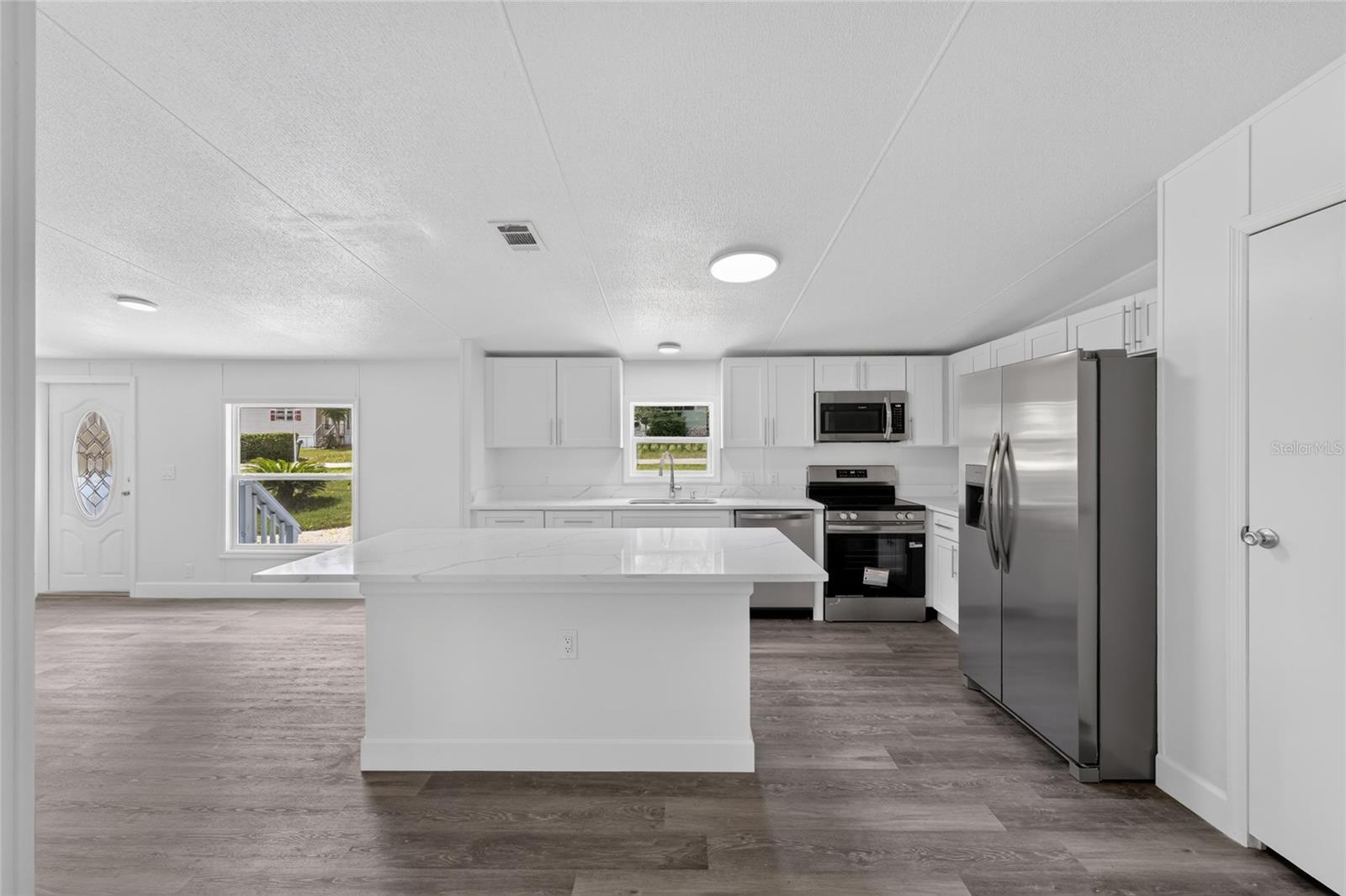 SKYLINE HILLS - Residential