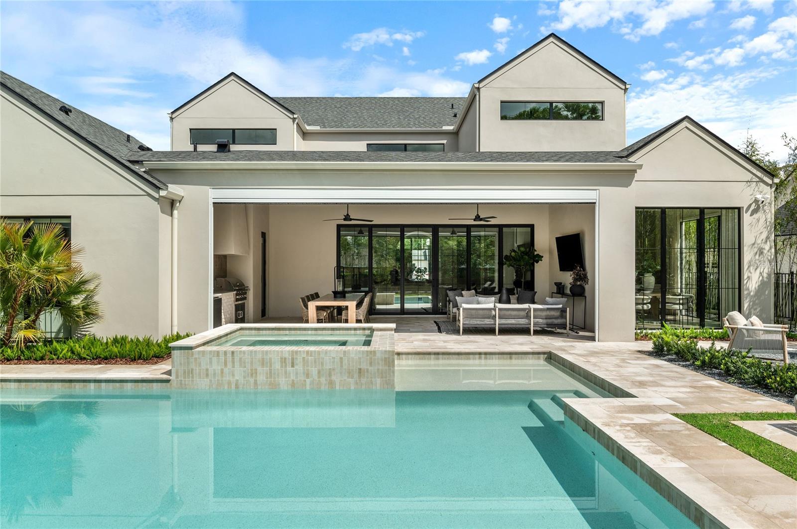 BEVERLY SHORES - Residential