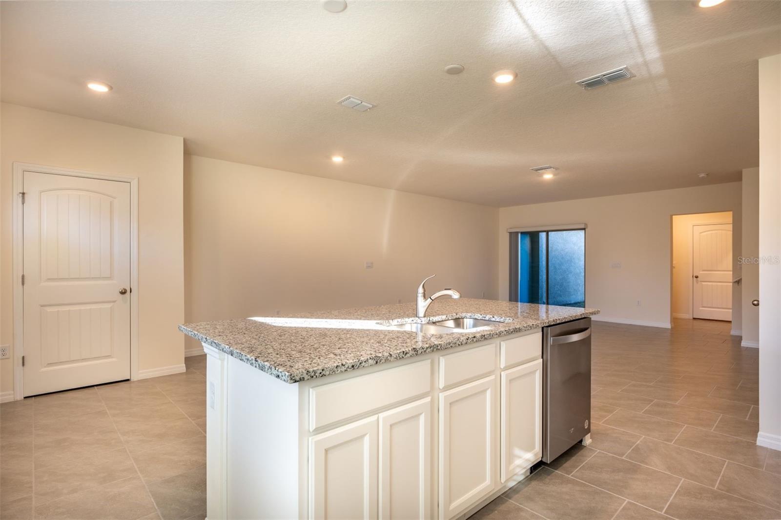 WATERLEIGH - Residential Lease