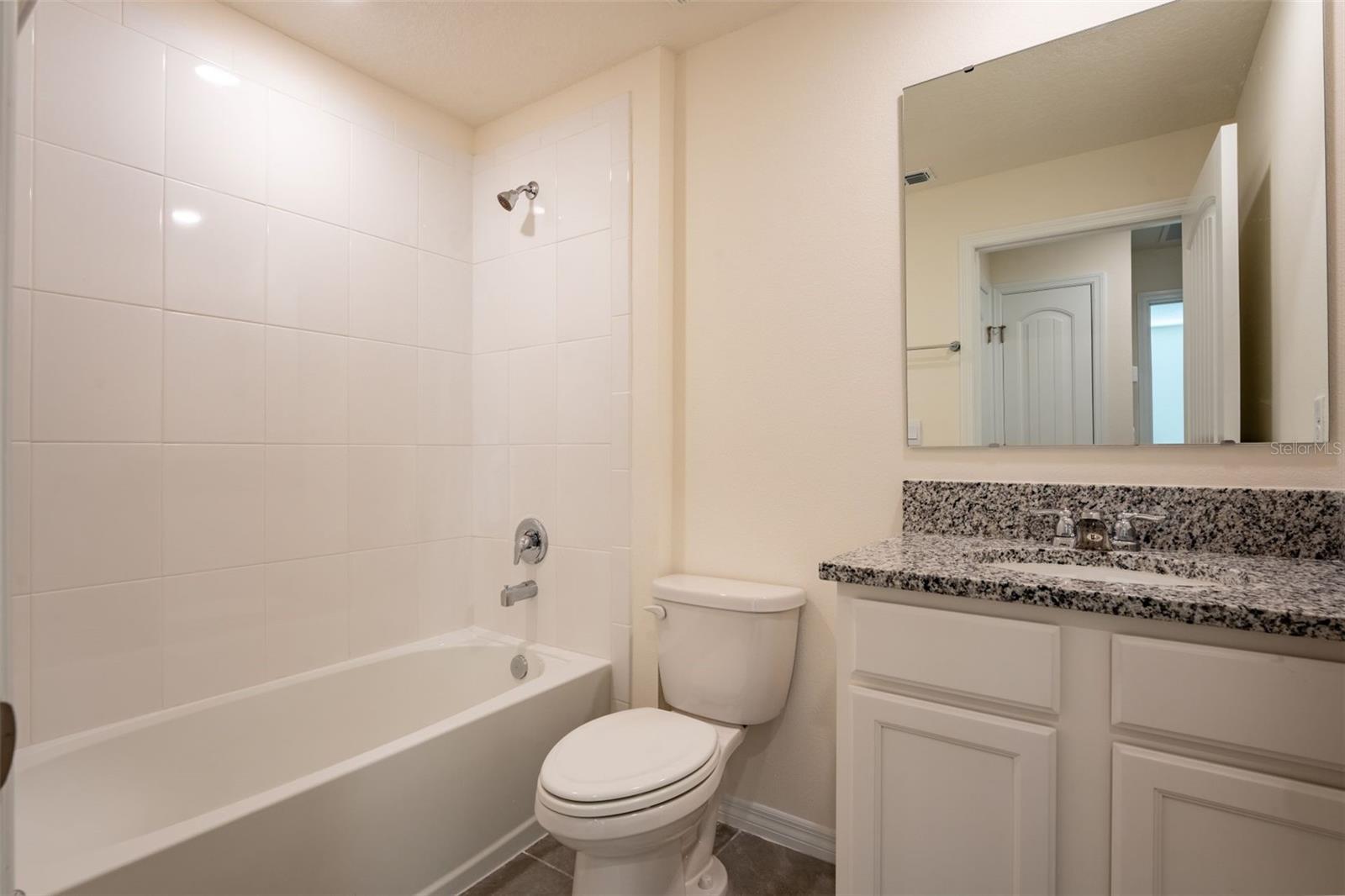 WATERLEIGH - Residential Lease