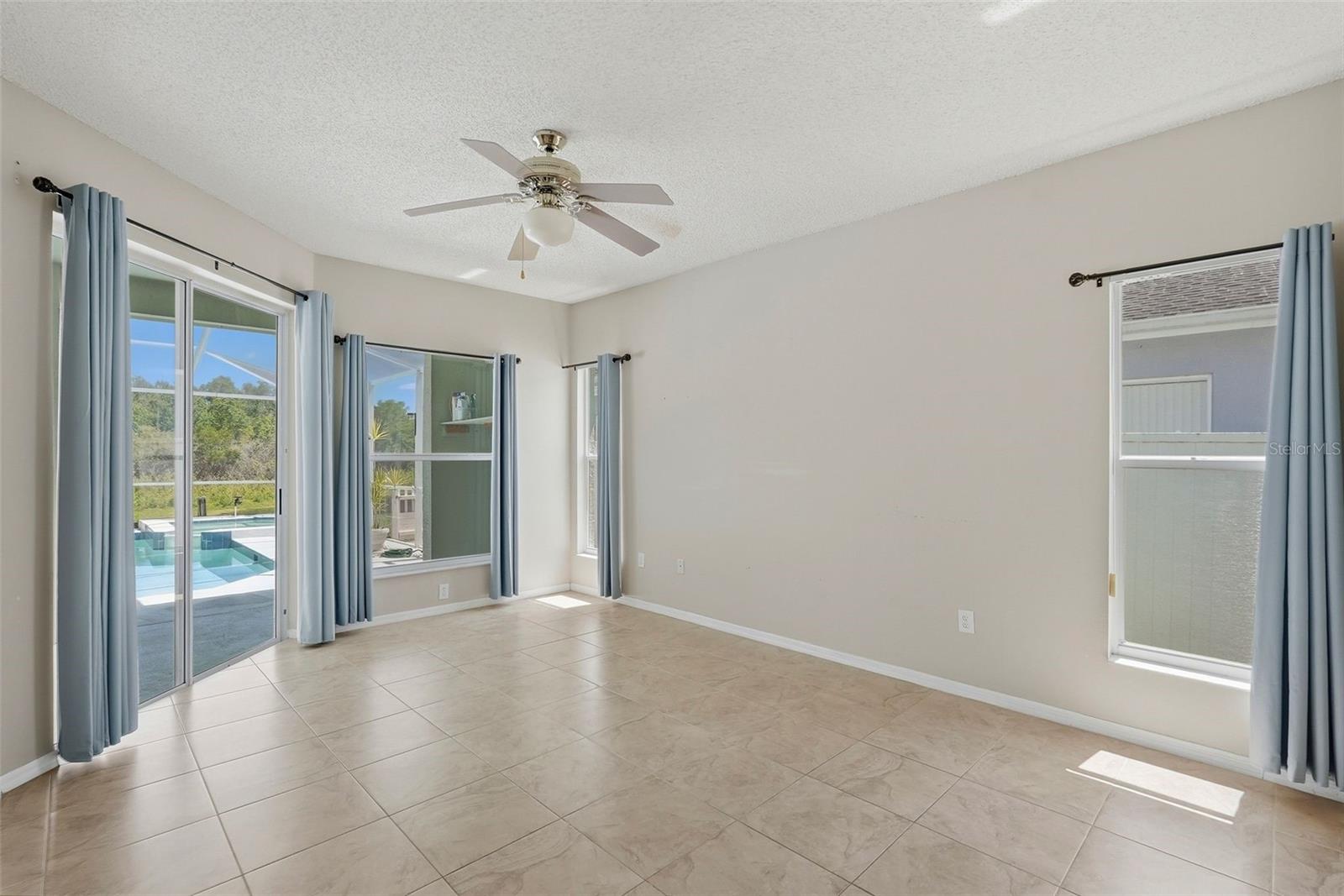 CLUBHOUSE ESTATES AT SUMMERFIELD - Residential