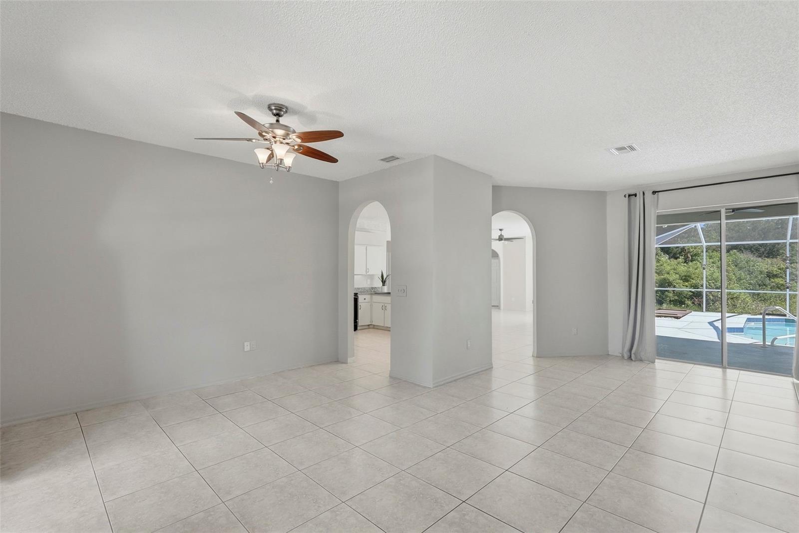 CLUBHOUSE ESTATES AT SUMMERFIELD - Residential