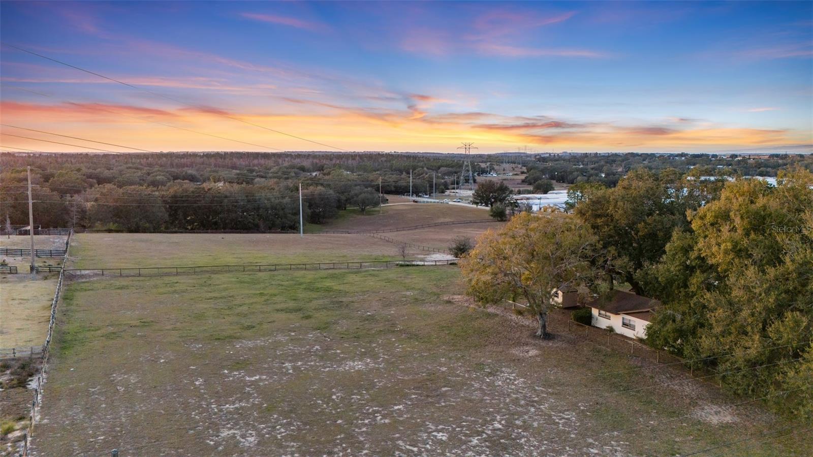 LAKE AVALON GRVS 2ND REP - Residential