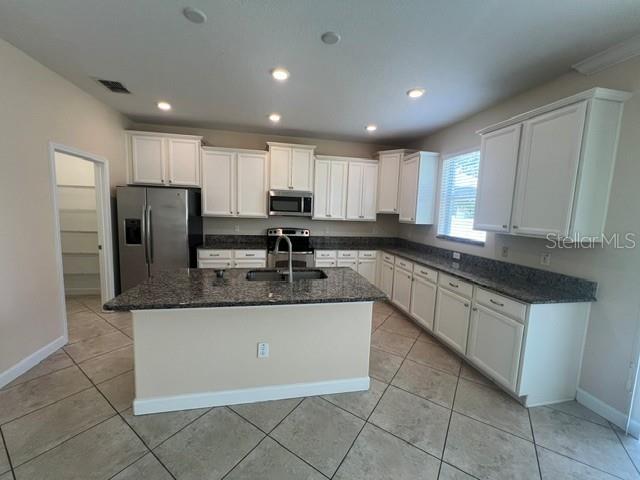 WINDERMERE SOUND - Residential Lease