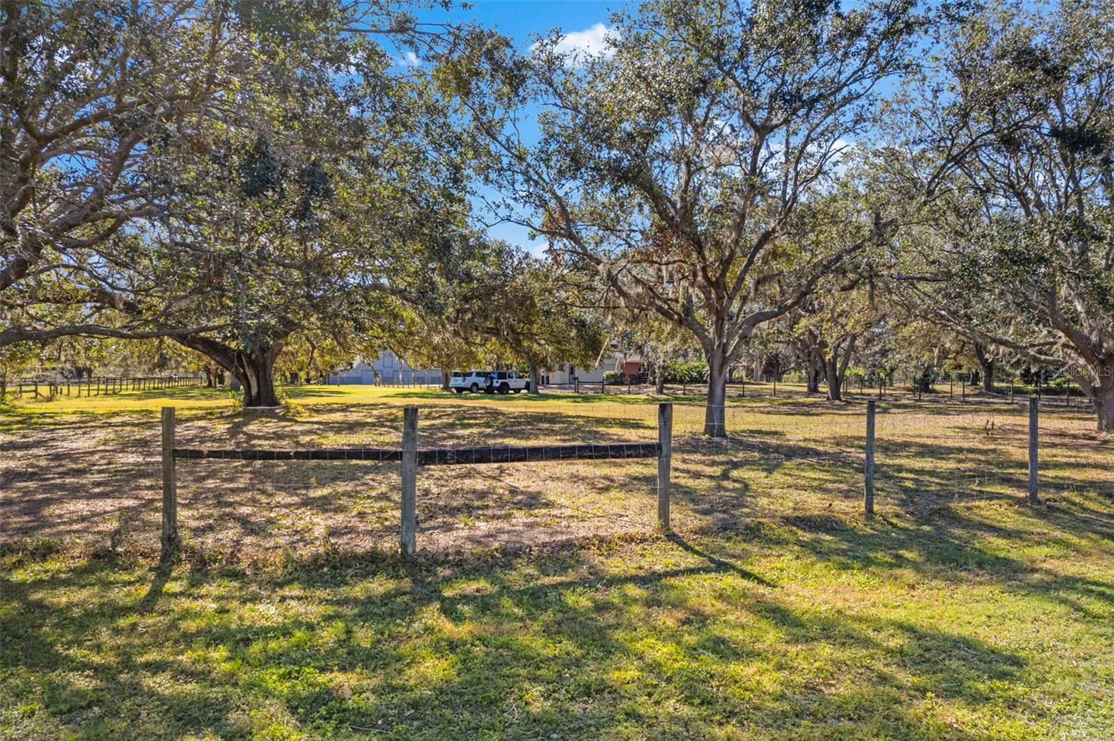 FOX CREEK ACRES II - Residential