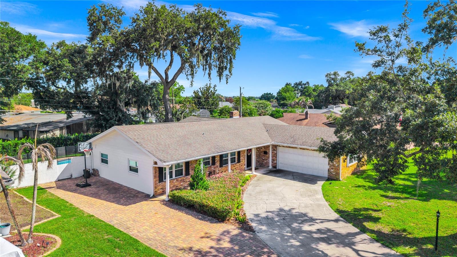 LAKE CONWAY ESTATES - Residential