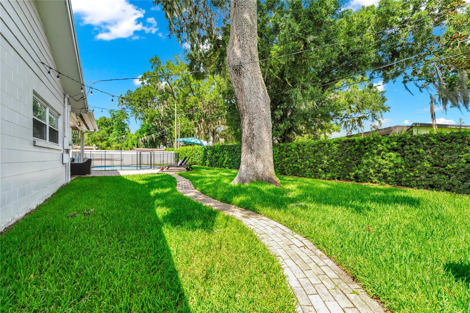 LAKE CONWAY ESTATES - Residential