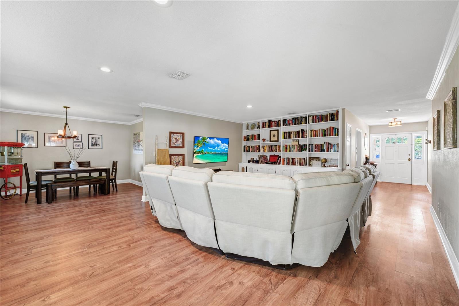 LAKE CONWAY ESTATES - Residential