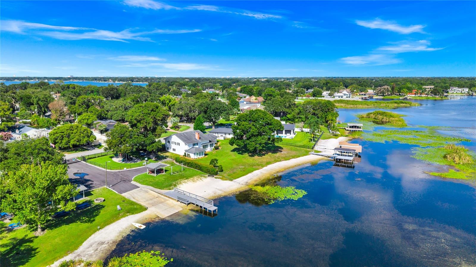 LAKE CONWAY ESTATES - Residential