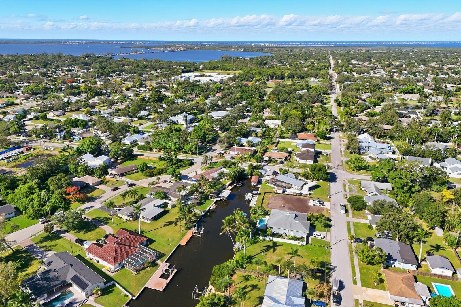 BONAIRE BAYOU - Land