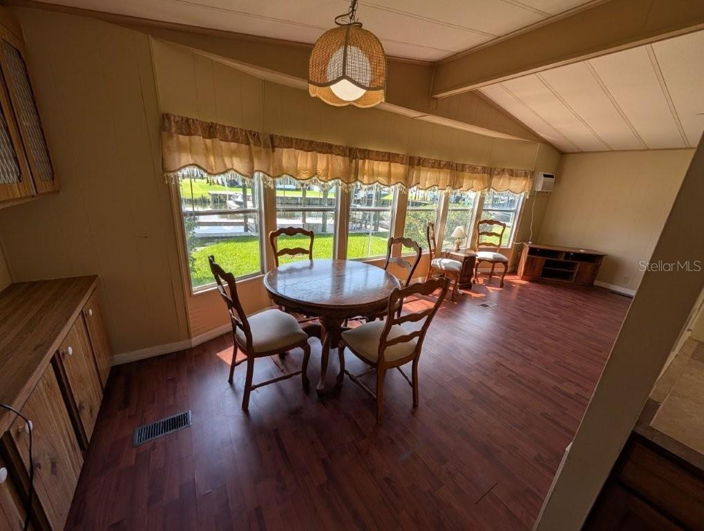 SPORTSMANS - Residential