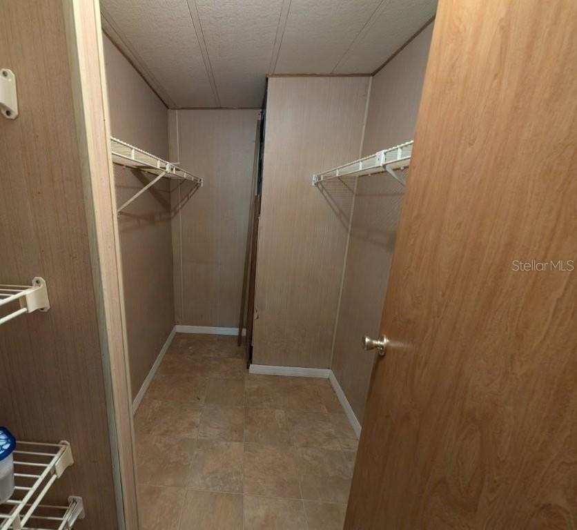 SPORTSMANS - Residential