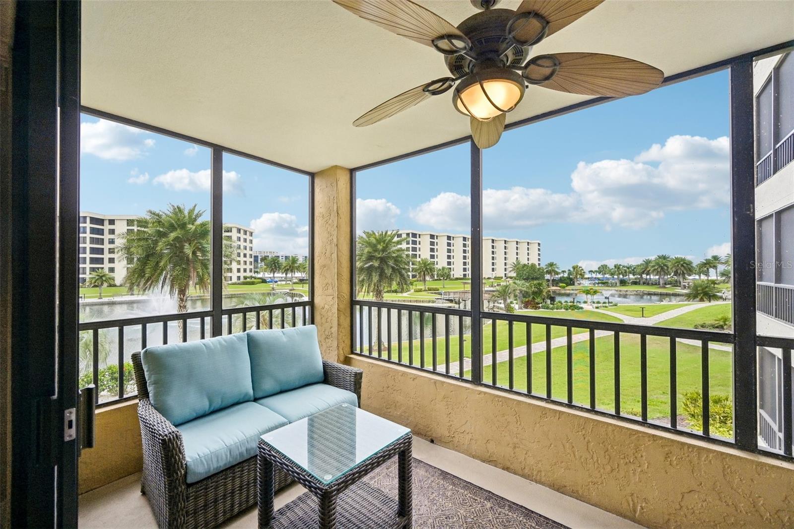 GULF & BAY CLUB PH 4 - Residential