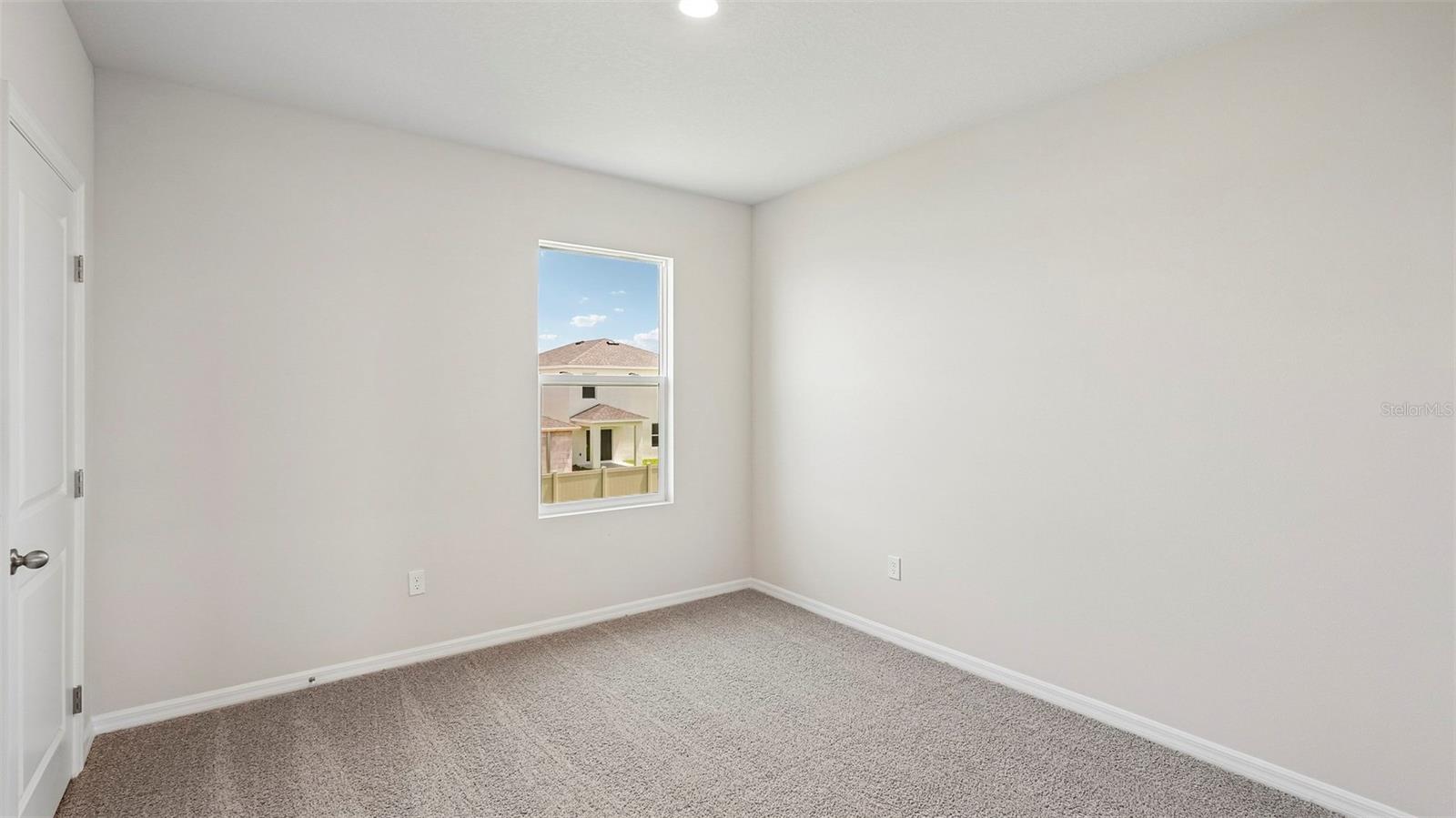 STAR FARMS AT LAKEWOOD RANCH - Residential