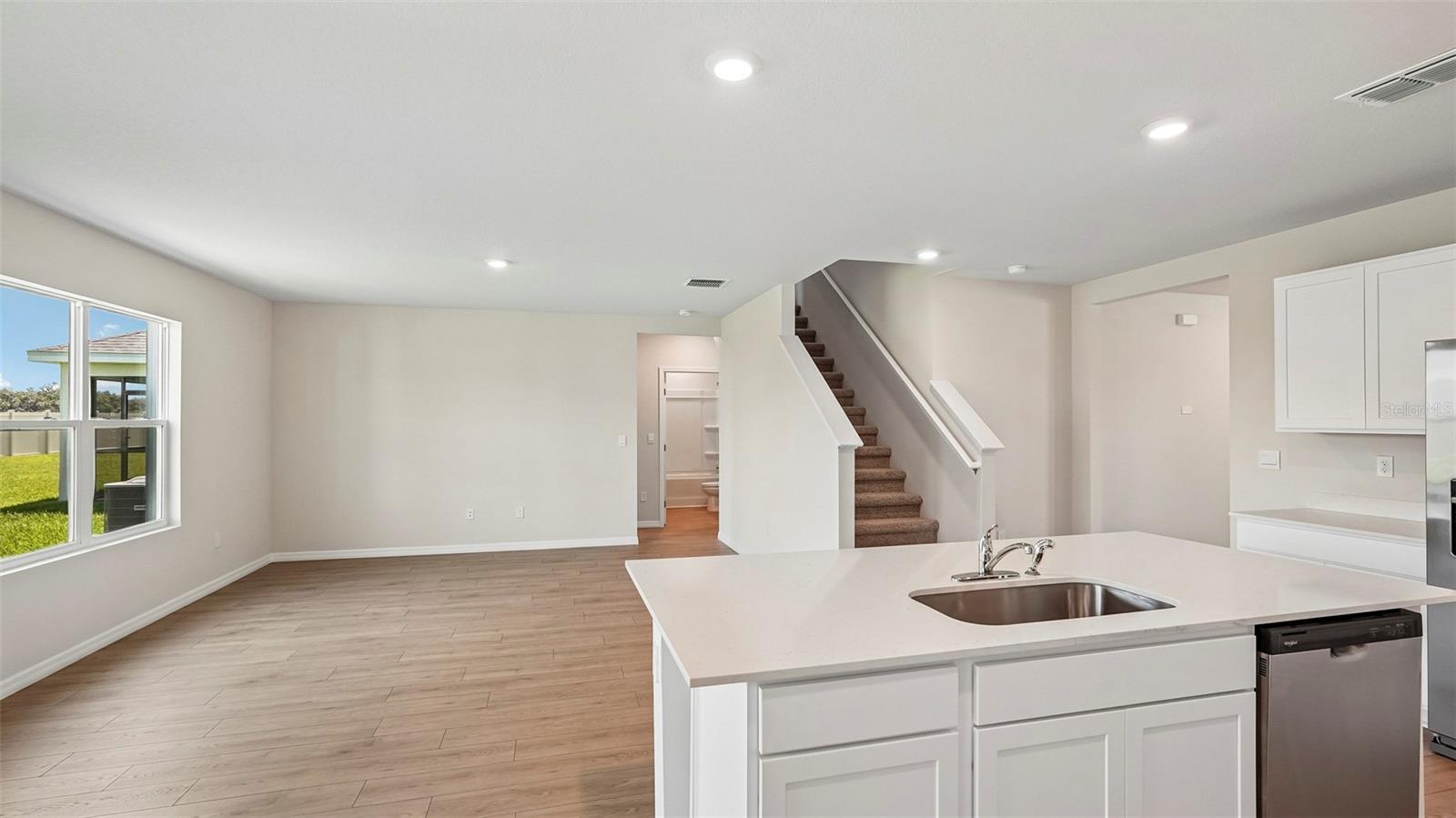 STAR FARMS AT LAKEWOOD RANCH - Residential