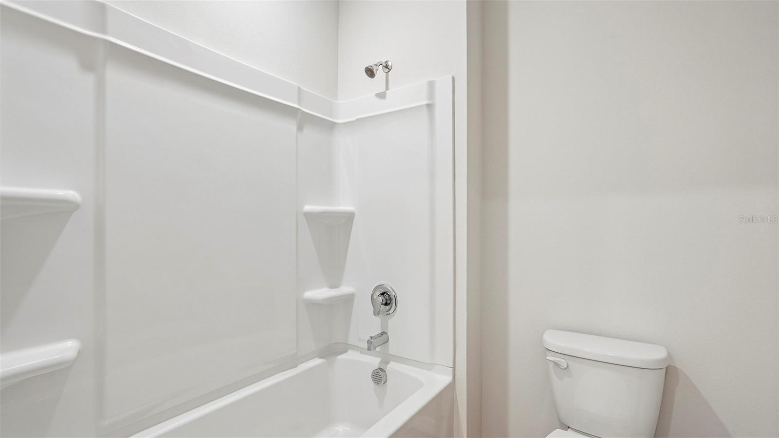 STAR FARMS AT LAKEWOOD RANCH - Residential