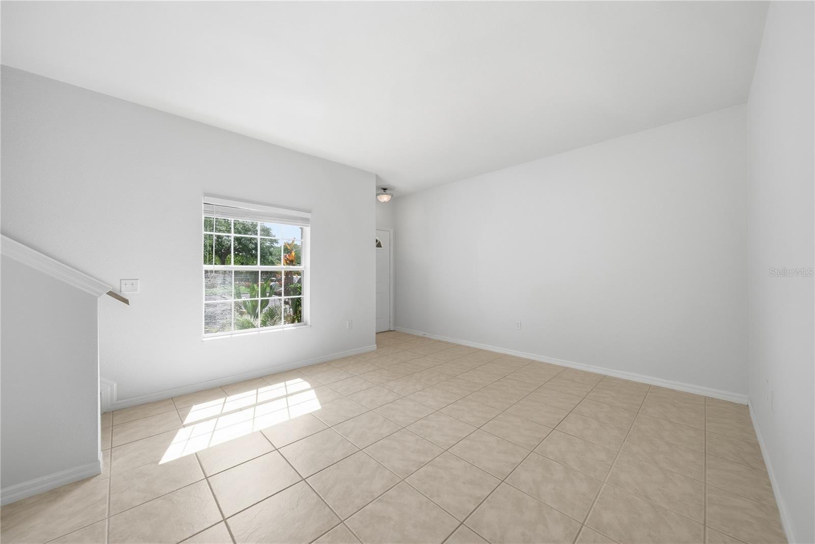CAROLINA LANDINGS AT UNIVERSITY PLACE C - Residential Lease