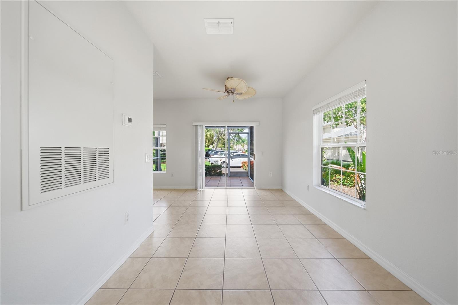 CAROLINA LANDINGS AT UNIVERSITY PLACE C - Residential Lease